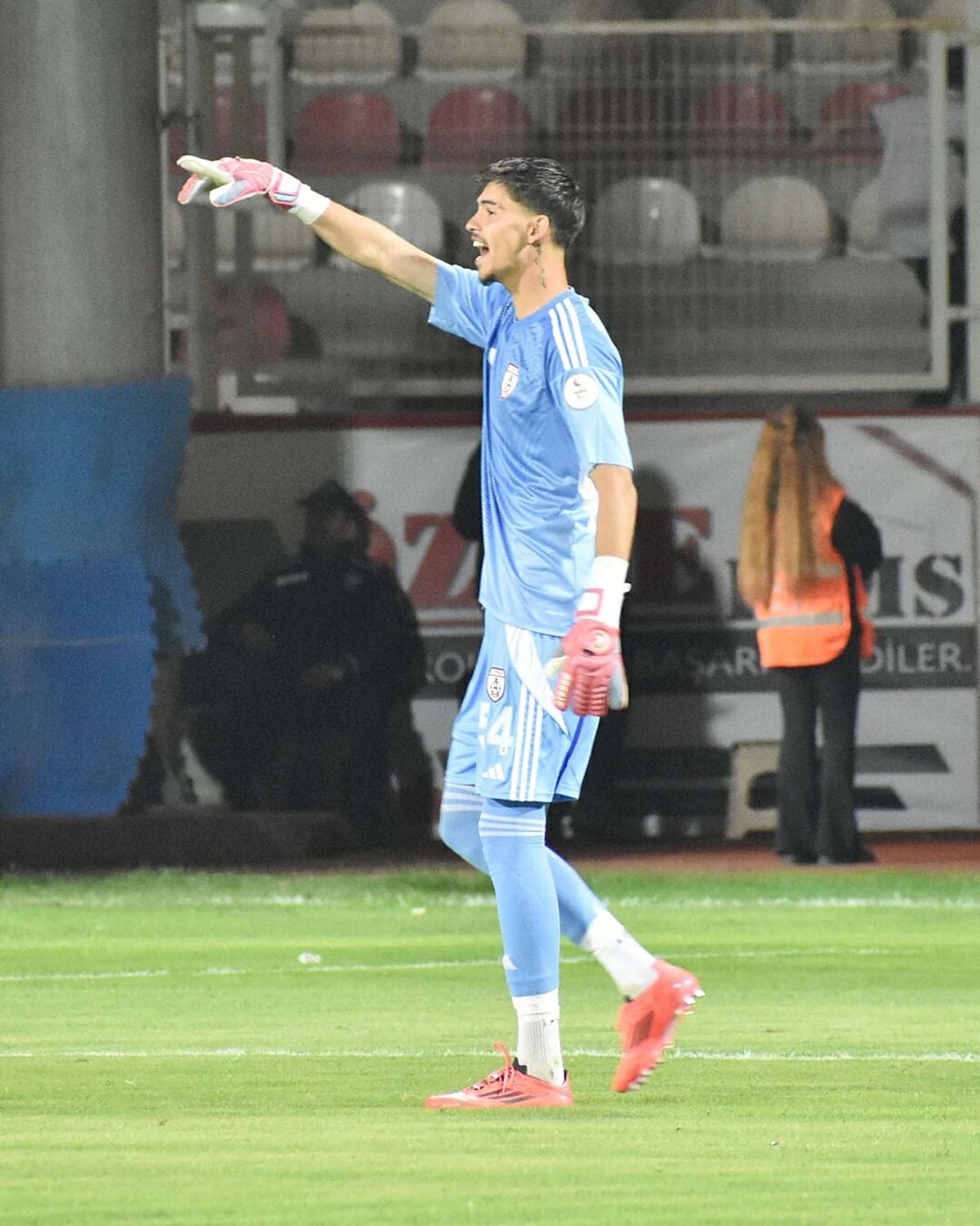 Altınordu, Arif Şimşir Transferinden Kasasını Doldurdu: Çorum FK'ya Yeni Kaleci