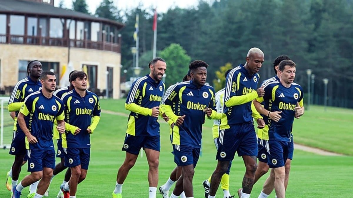 Fenerbahçe'nin Topuk Yaylası Kampı Kapsamında Hazırlıklar Devam Ediyor