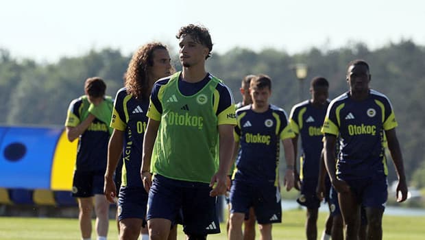 Fenerbahçe, Yeni Sezon Hazırlıklarını Topuk Yaylası'nda Çift Antrenmanla Sürdürdü