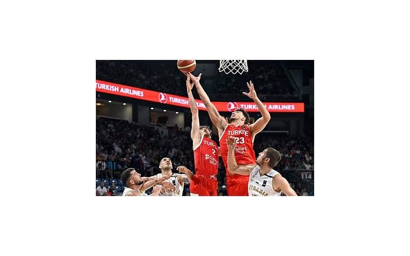A Milli Erkek Basketbol Takımı, Bosna Hersek Maçı Öncesi Hazırlıklarını Yoğunlaştırdı
