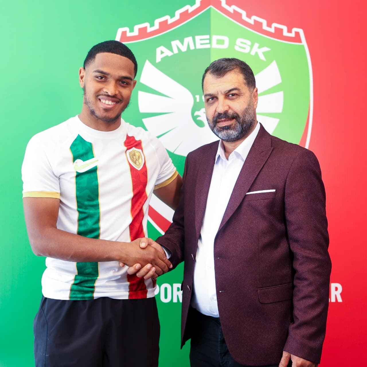 Amedspor'un Süper Lig Hamlesi: Rayan Raveloson Transferiyle Kadro Güçleniyor