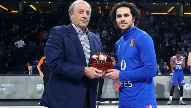 Anadolu Efes ve Shane Larkin Yollarını Ayırdı: Dev Bir Dönemin Sonu