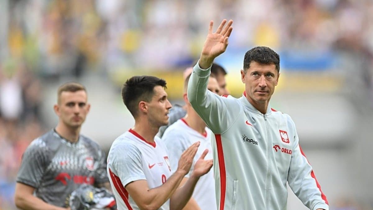 Chicago Fire, Yıldız Golcü Robert Lewandowski Transferini Resmen Açıkladı