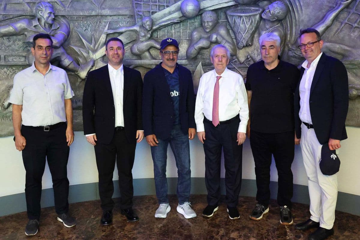 Chobani Kurucusu Hamdi Ulukaya'dan Fenerbahçe Başkanı Aziz Yıldırım'a Nazik Ziyaret