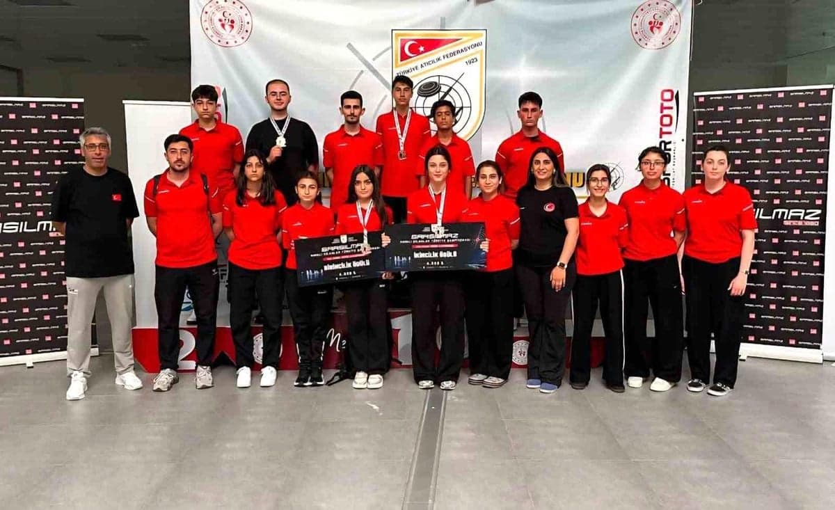 Erzincanlı Atıcılardan Havalı Silahlar Türkiye Şampiyonası'nda Beş Madalya ve Avrupa Vizesi