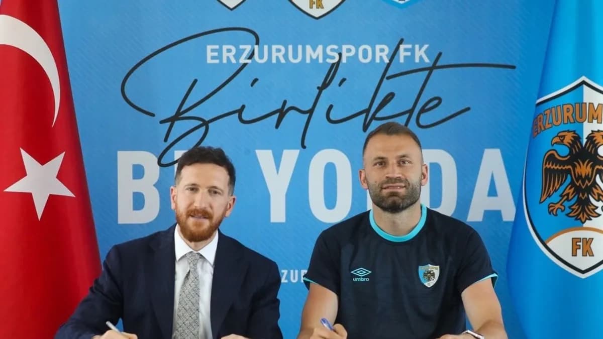 Erzurumspor İç Transferde Dört Oyuncuyla Anlaşma Uzattı: Kadro İstikrarına Vurgu