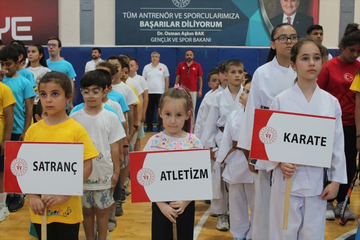 Kırklareli'nde Gençlerin Gelişimi İçin Kapsayıcı Spor Okulları Kapılarını Açtı