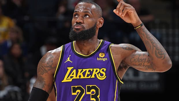 LeBron James'ten Lakers'a Veda: Kariyerinde Yeni Bir Başlangıç