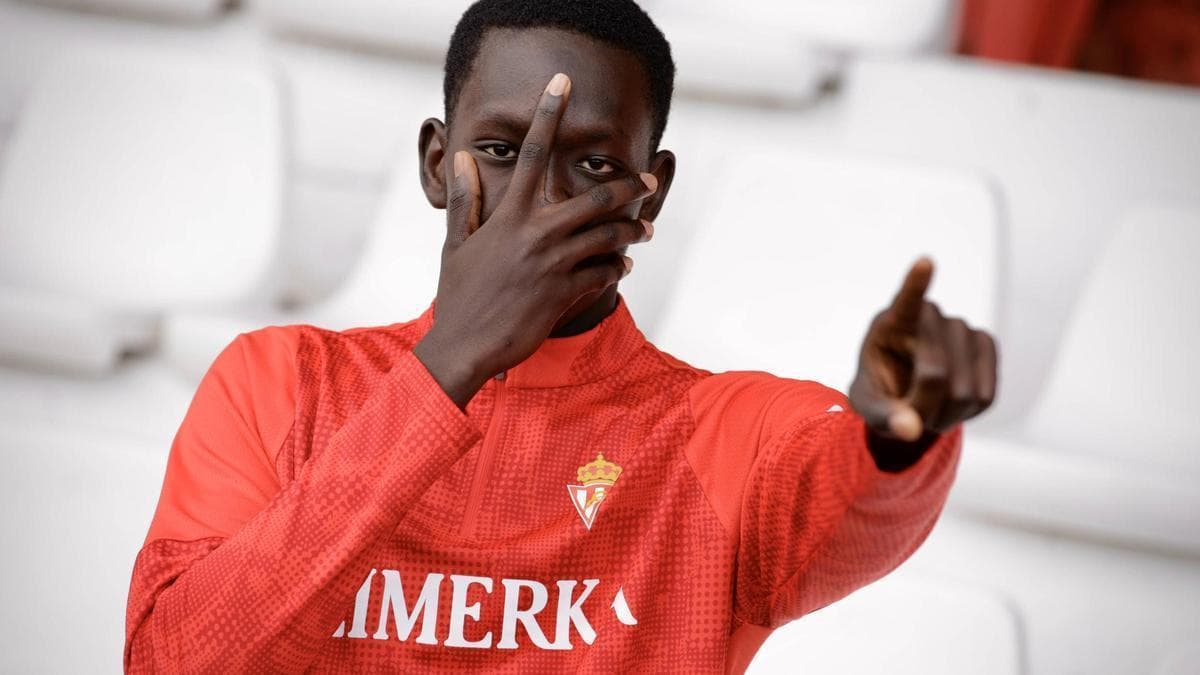 Sporting Gijón'dan Amadou Coundoul İçin Ukrayna'dan Resmi Kiralık Teklifi Gündemde