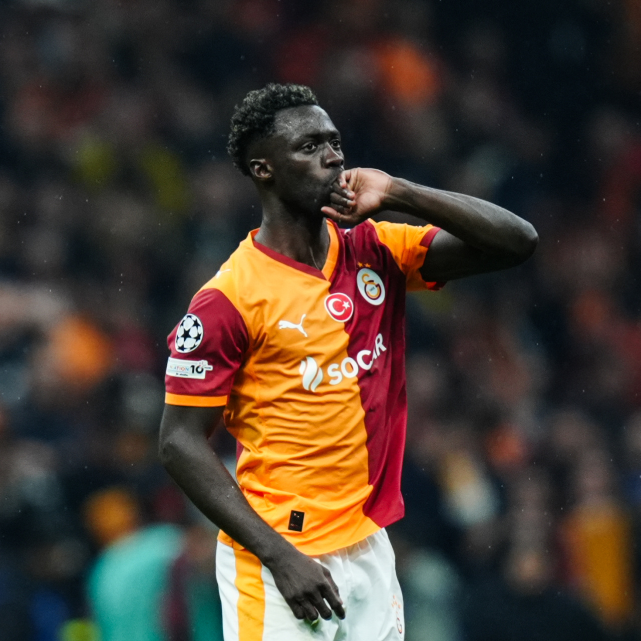 Como, Davinson Sanchez İçin Israrını Sürdürüyor: Dünya Kupası Performansı Piyasayı Hareketlendirdi