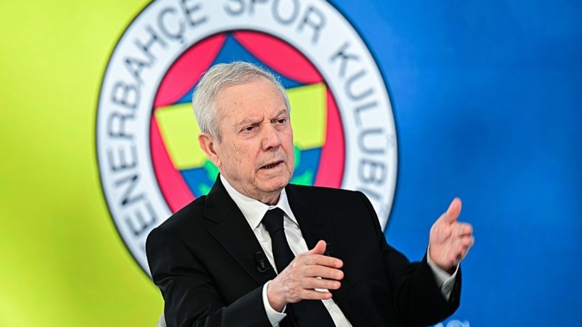 Fenerbahçe'de Transfer Rüzgarı: Hedefteki İki Yıldızdan Biri Kadroya Katılacak