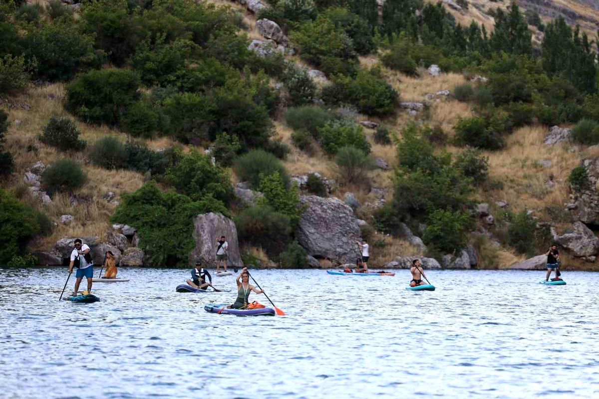 Takoran Vadisi, SUP Etkinliğiyle Su Sporları Destinasyonu Olma Yolunda İlerliyor